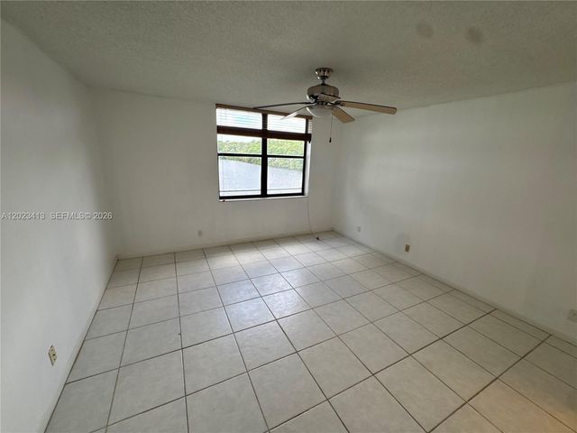 2768 S Carambola Cir S 206, Coconut Creek, FL 33066