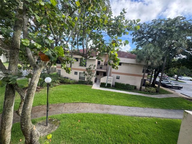 2768 S Carambola Cir S 206, Coconut Creek, FL 33066