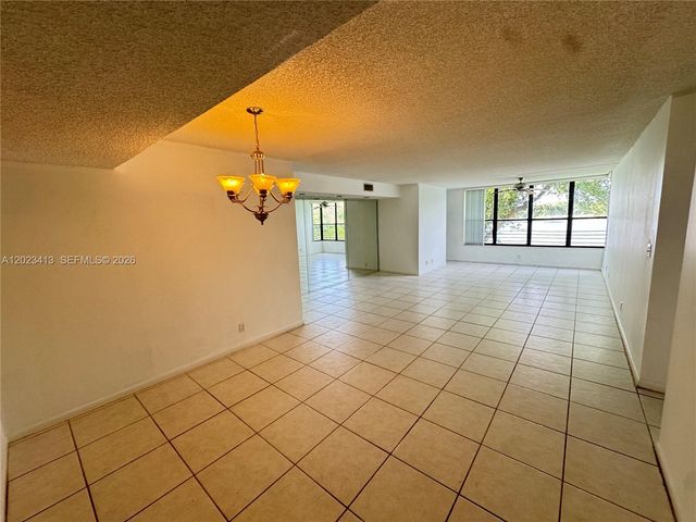 2768 S Carambola Cir S 206, Coconut Creek, FL 33066
