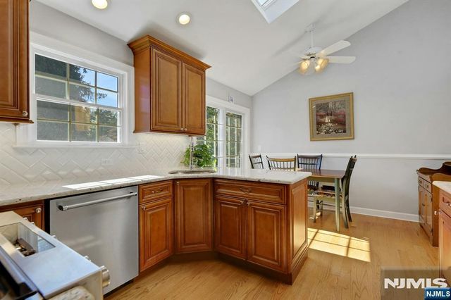 13 Darlene Terrace, Twp Of Washington, NJ 07676