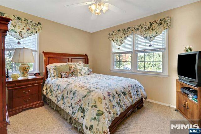 13 Darlene Terrace, Twp Of Washington, NJ 07676