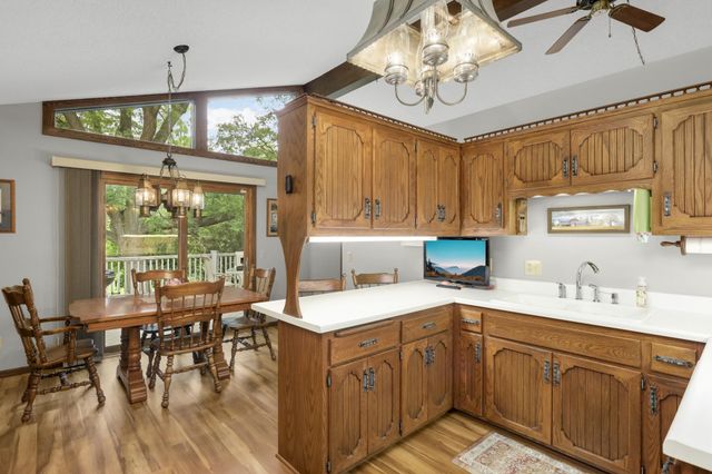 3325 Niagara Lane N, Plymouth, MN 55447
