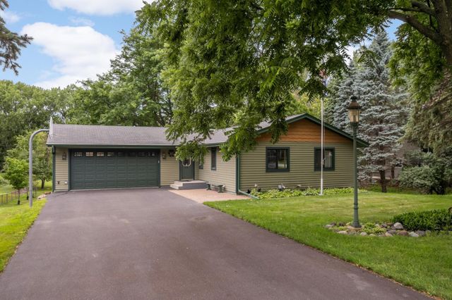 3325 Niagara Lane N, Plymouth, MN 55447
