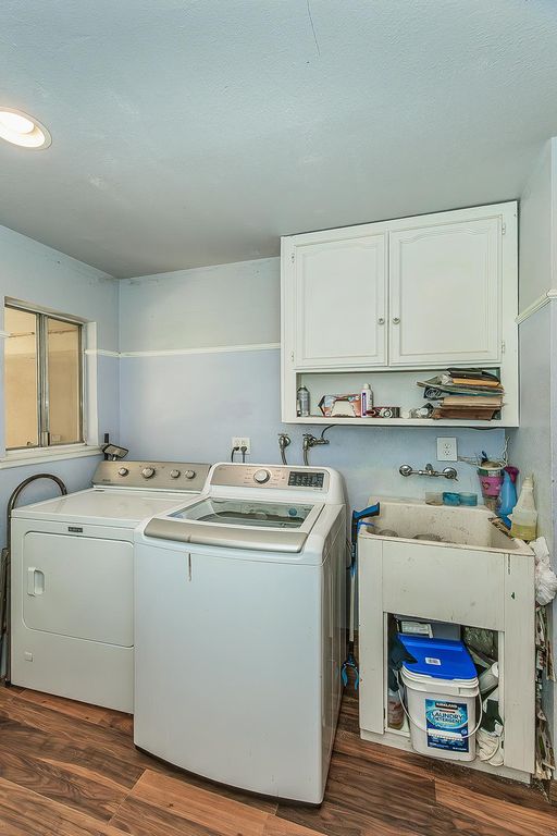 Image 31 of property listing at 257 N Dewitt Avenue, Fresno, CA 93727