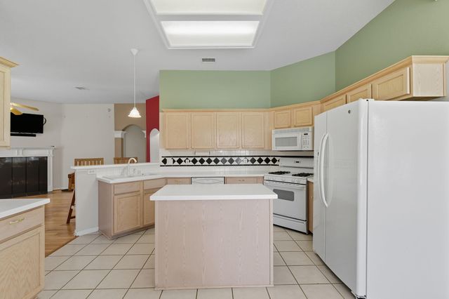 6738 Laguna Trace Street, Richmond, TX 77407