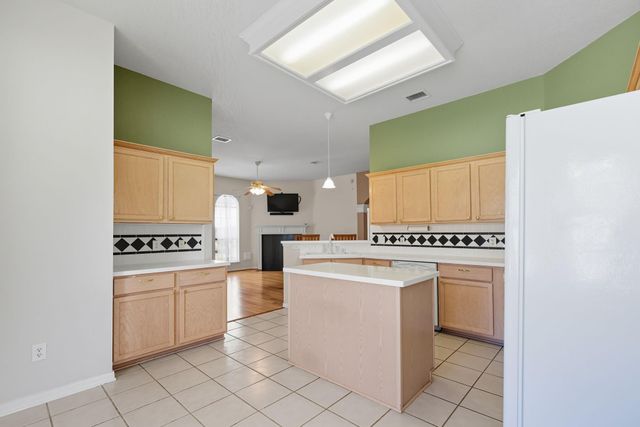 6738 Laguna Trace Street, Richmond, TX 77407