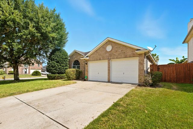 6738 Laguna Trace Street, Richmond, TX 77407