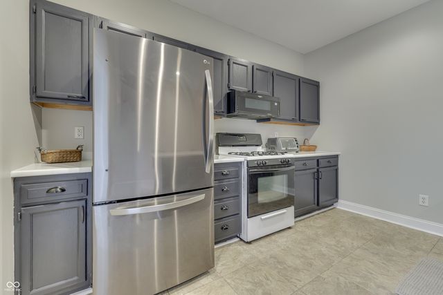 2324 N Alabama Street, Indianapolis, IN 46205