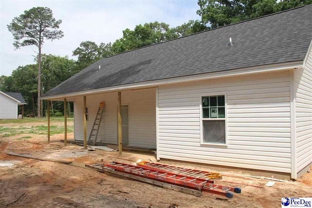 1643 Morrell Dr., Hartsville, SC 29550