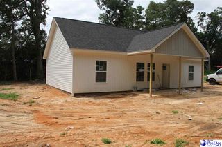 1643 Morrell Dr., Hartsville, SC 29550