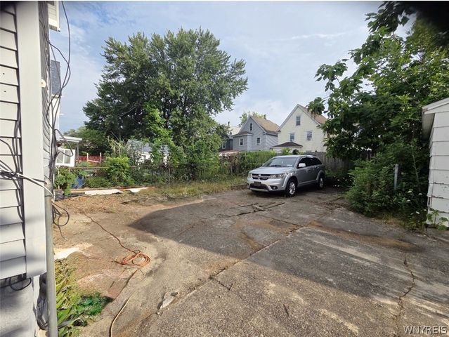 47 Albert Avenue, Buffalo, NY 14207