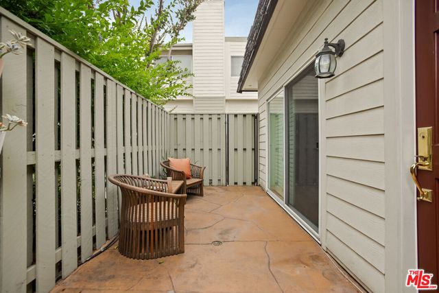4730 Ben Avenue 11, Valley Village, CA 91607