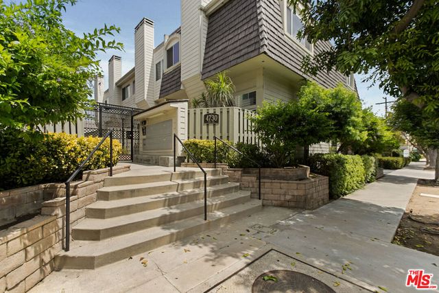 4730 Ben Avenue 11, Valley Village, CA 91607