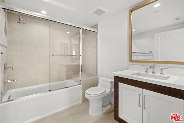 1221 W OCEAN Avenue 306, Santa Monica, CA 90401