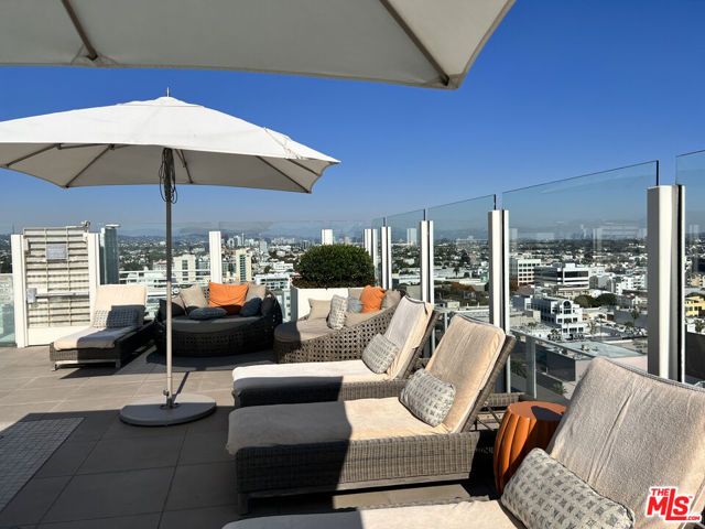 1221 W OCEAN Avenue 306, Santa Monica, CA 90401
