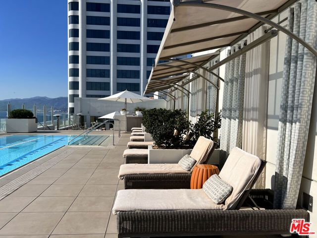1221 W OCEAN Avenue 306, Santa Monica, CA 90401