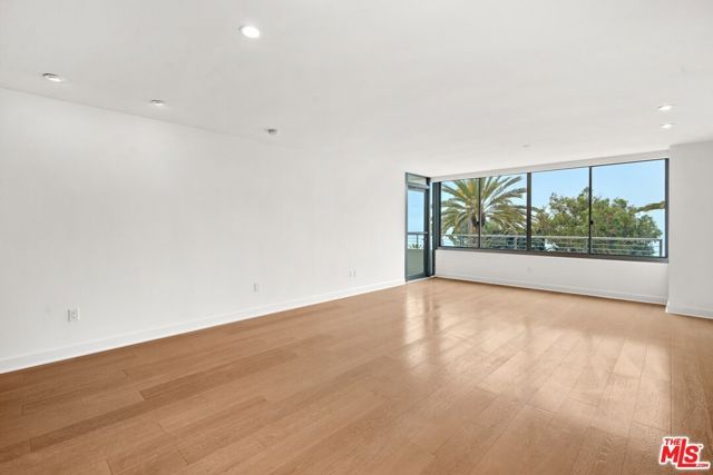 1221 W OCEAN Avenue 306, Santa Monica, CA 90401