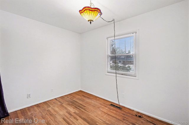 2502 Hutchinson Lane, Mundy Township, MI 48507