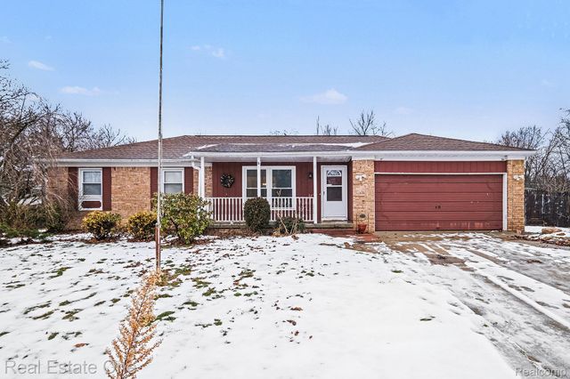 2502 Hutchinson Lane, Mundy Township, MI 48507