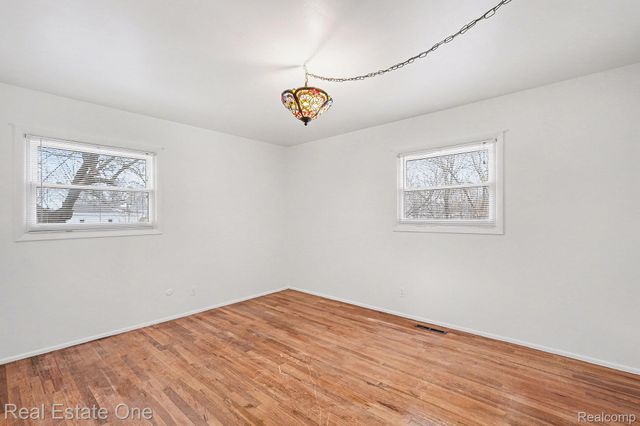 2502 Hutchinson Lane, Mundy Township, MI 48507