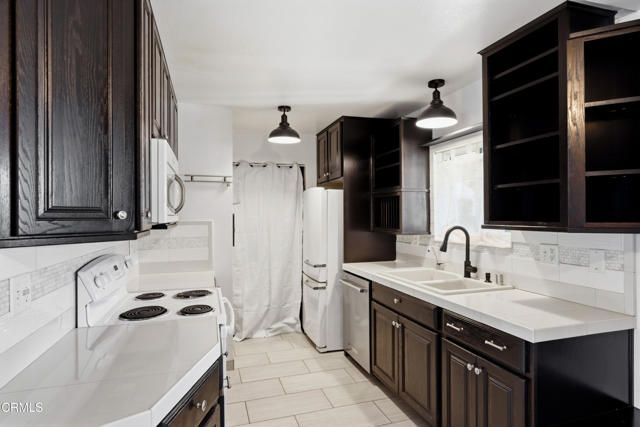 251 S Ventura Road 210, Port Hueneme, CA 93041