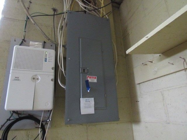 5921 Rodgers Street, Lincoln Place, PA 15207