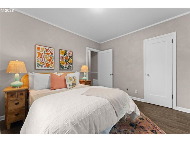 7407 N POLK Ave N, Portland, OR 97203