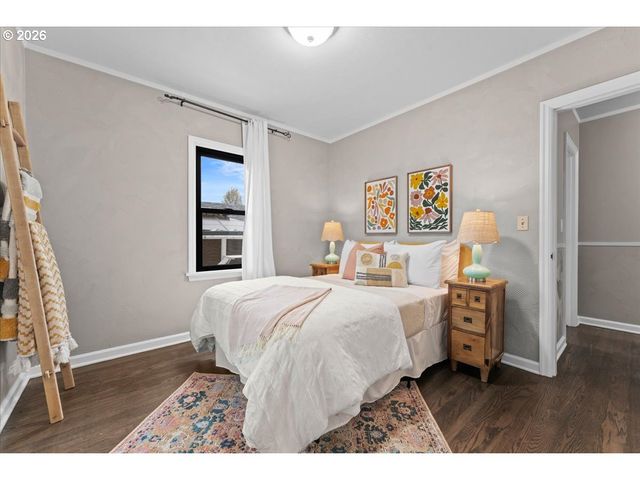 7407 N POLK Ave N, Portland, OR 97203