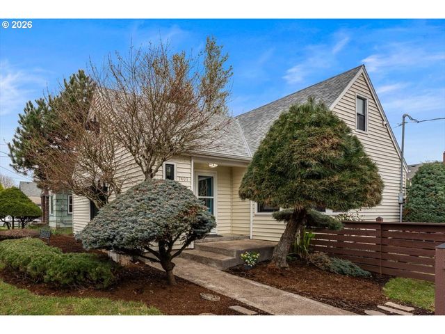 7407 N POLK Ave N, Portland, OR 97203