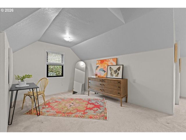 7407 N POLK Ave N, Portland, OR 97203