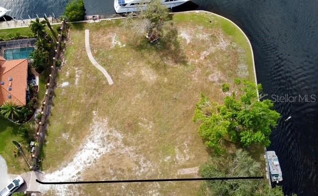 2105 JAMAICA WAY, Punta Gorda, FL 33950