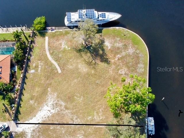 2105 JAMAICA WAY, Punta Gorda, FL 33950