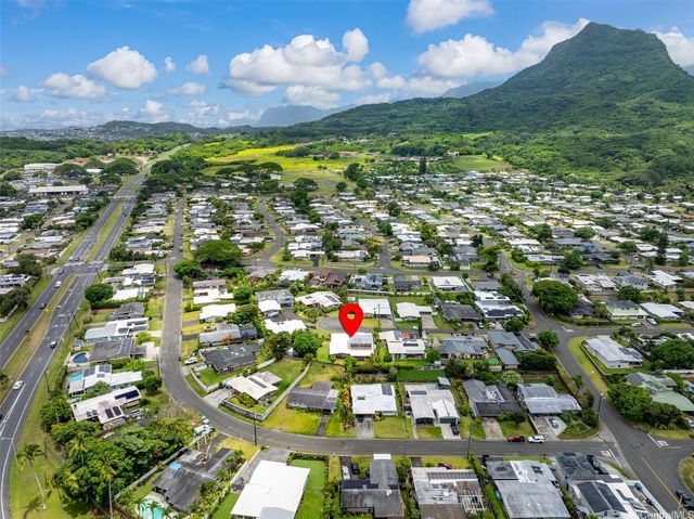 1458 Uluhala Place, Kailua, HI 96734
