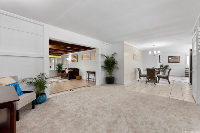 1458 Uluhala Place, Kailua, HI 96734