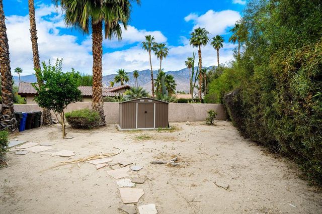 3174 E Cajon Circle, Palm Springs, CA 92264