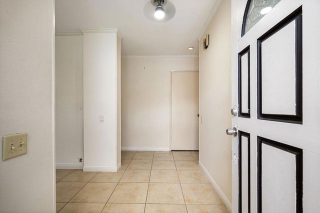 3174 E Cajon Circle, Palm Springs, CA 92264