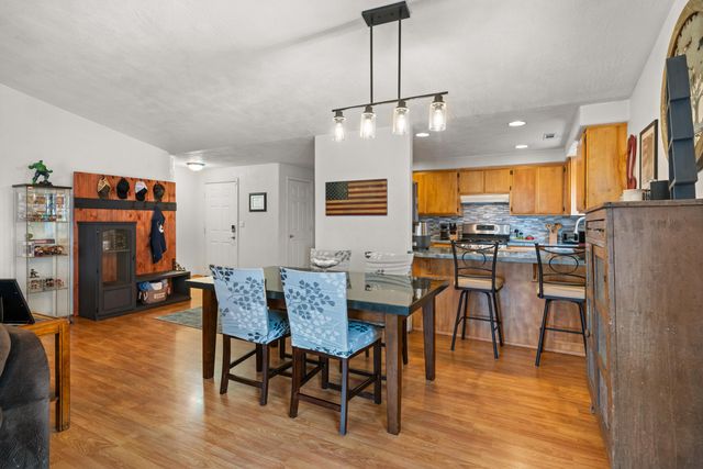 74 Eagle View Drive, Eagle Point, OR 97524