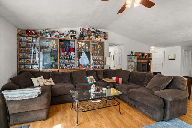 74 Eagle View Drive, Eagle Point, OR 97524