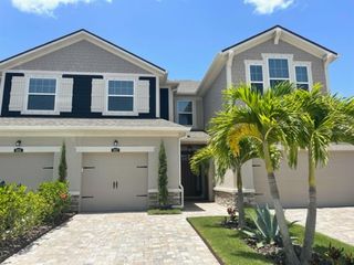 5032 SKYVIEW LANE, Bradenton, FL 34211