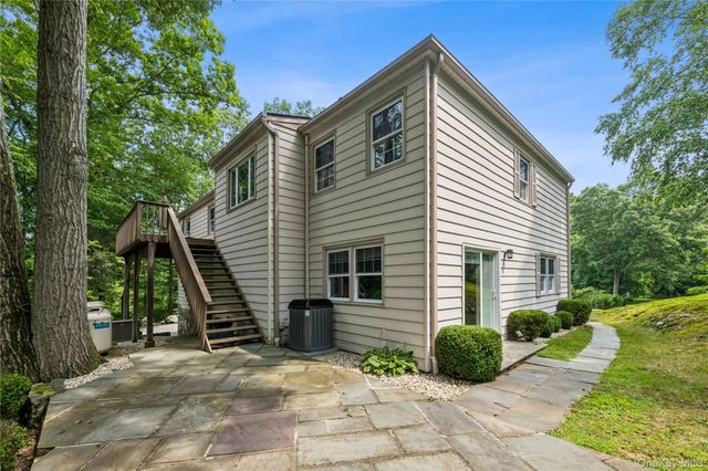 56 Holmes Lane, Bedford, NY 10506