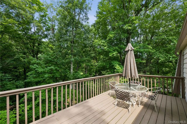 56 Holmes Lane, Bedford, NY 10506