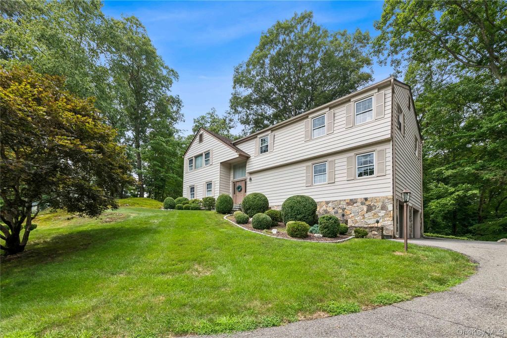 56 Holmes Lane, Bedford, NY 10506 — exterior