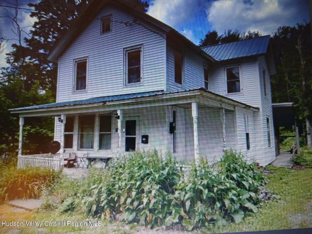 311 N Lake Road, Haines Falls, NY 12436