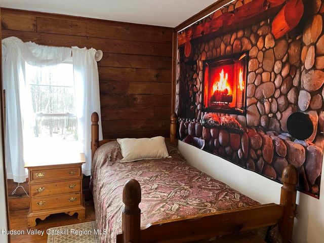 311 N Lake Road, Haines Falls, NY 12436