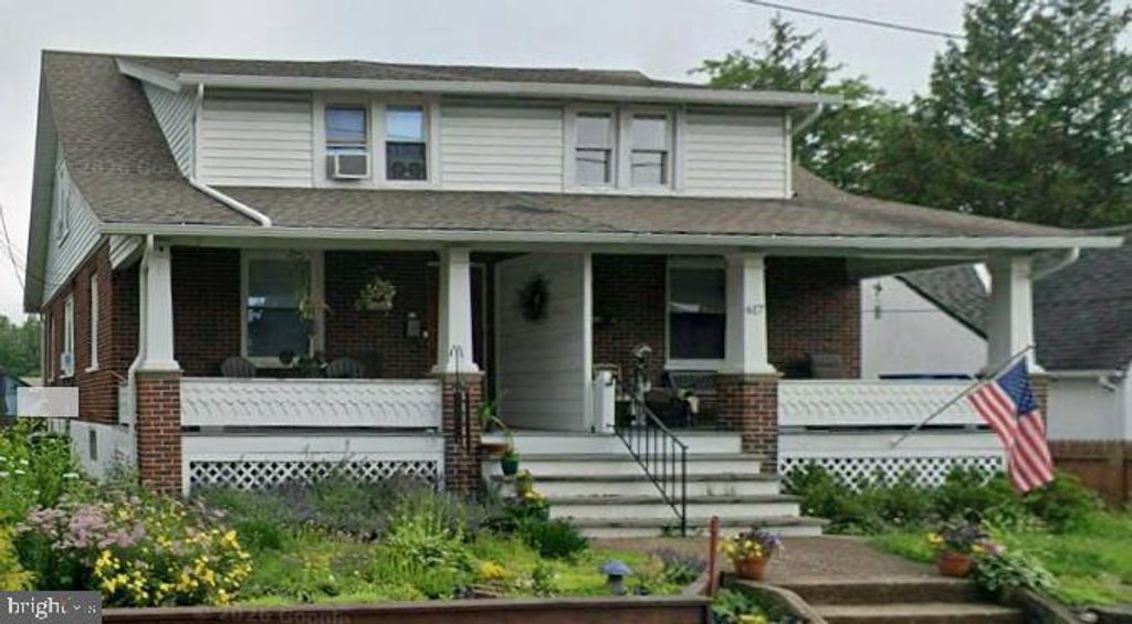 619 BUTTONWOOD ST, Perkasie, PA 18944 — exterior