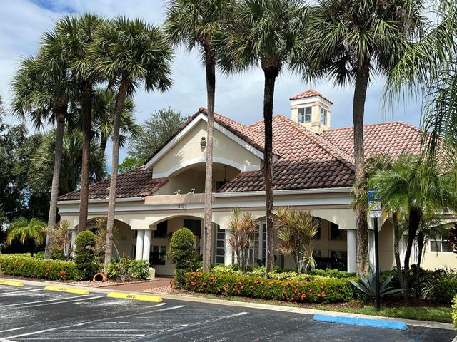 815 W Boynton Beach Boulevard 6-204, Boynton Beach, FL 33426