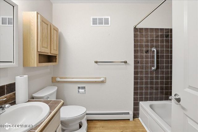 323 W Rockwell Avenue, Soldotna, AK 99669