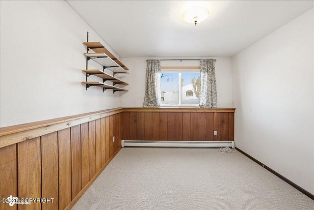 323 W Rockwell Avenue, Soldotna, AK 99669