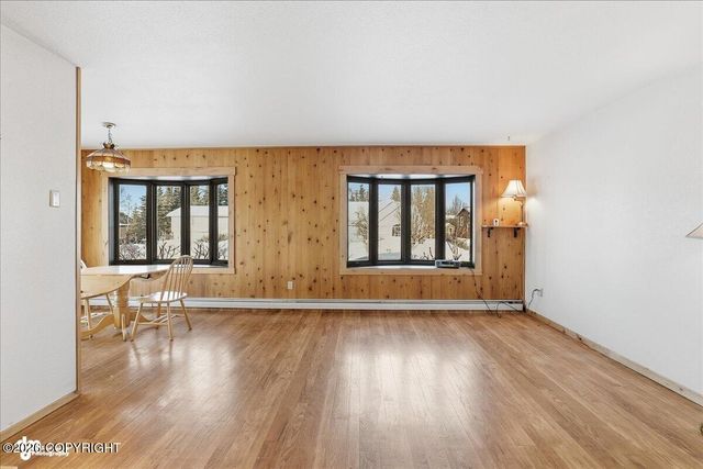 323 W Rockwell Avenue, Soldotna, AK 99669