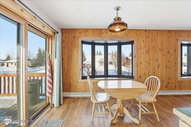 323 W Rockwell Avenue, Soldotna, AK 99669